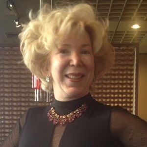 Meet your Posher, Nancy